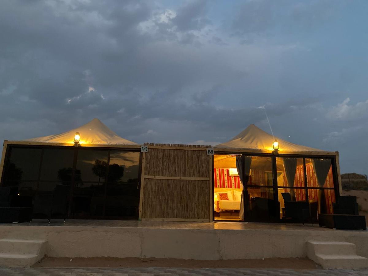 Bedouin Oasis Desert Camp- Ras Al Khaimah 外观 照片